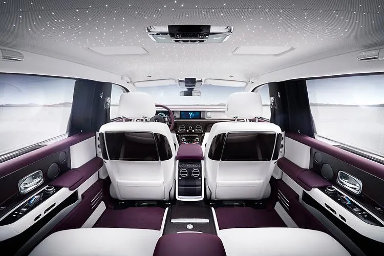 Rolls Royce Phantom 09