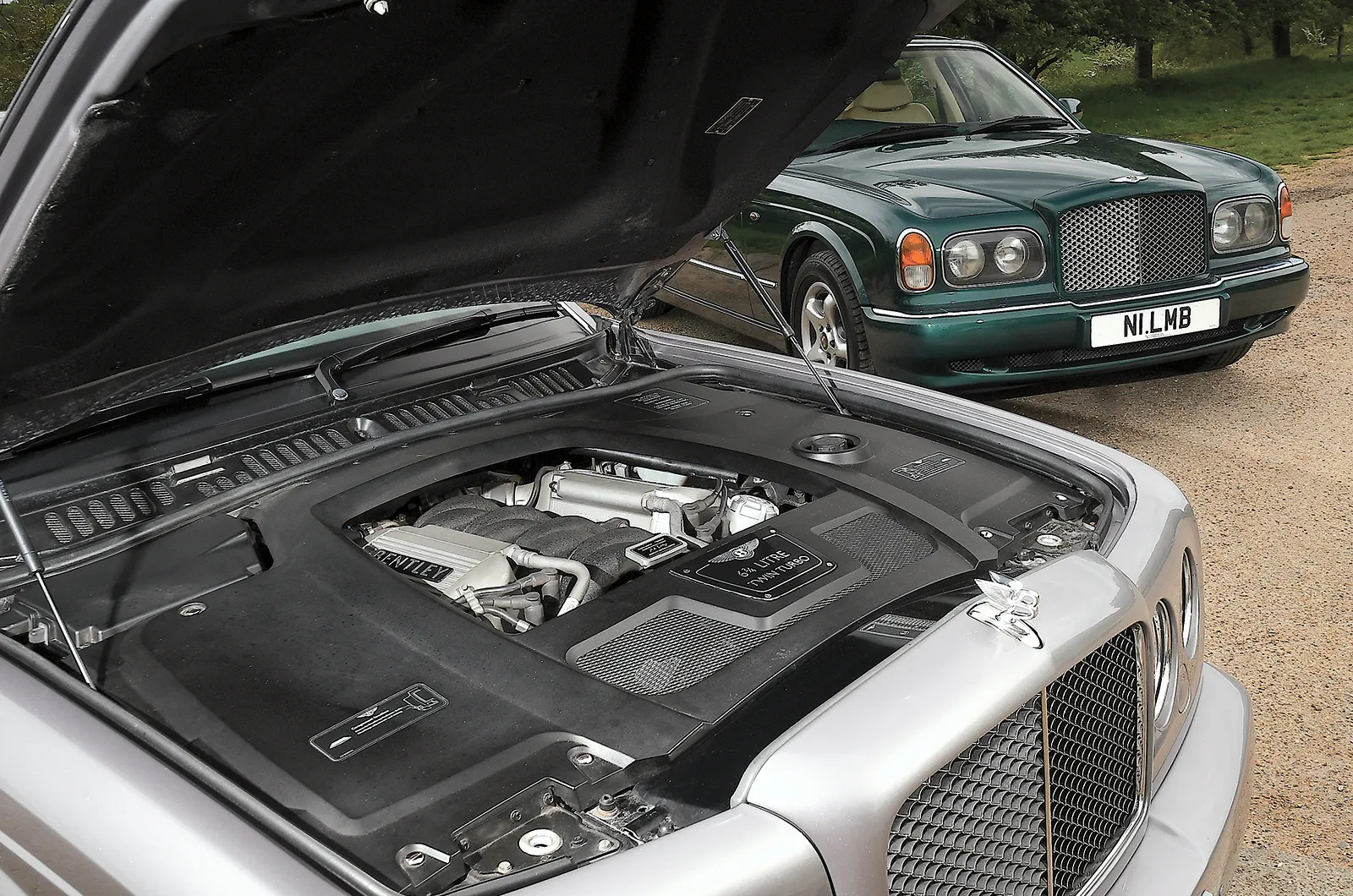 Bentley Arnage T engine bay
