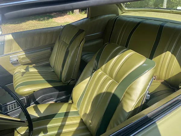 Front view of the 1968 Chevrolet Impala SS 427 showcasing its distinctive grille and hood