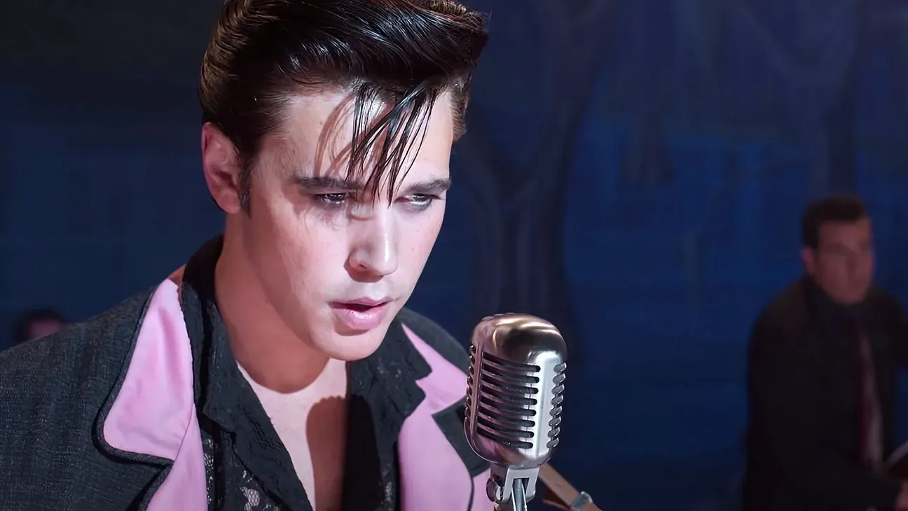 Austin Butler as Elvis Presley in Elvis