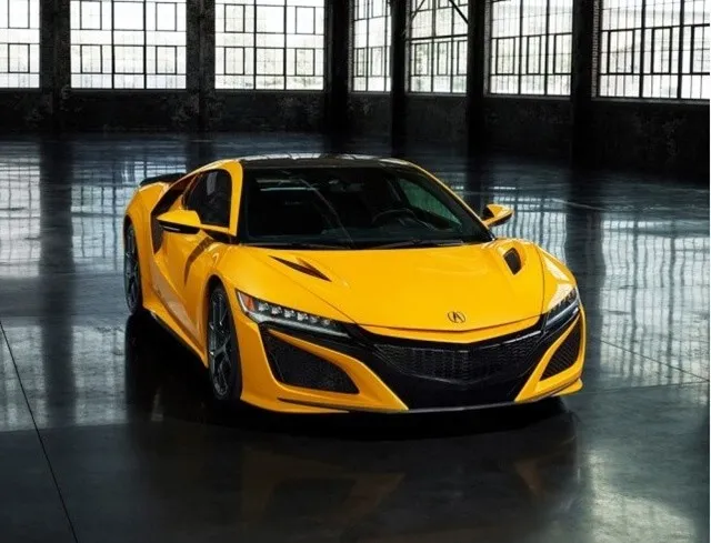 Acura NSX Indy Yellow Pearl edition
