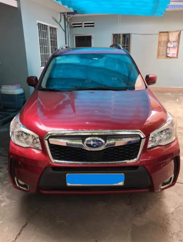 Subaru Forester 2016 SUV showcasing sporty design and all-wheel drive capability