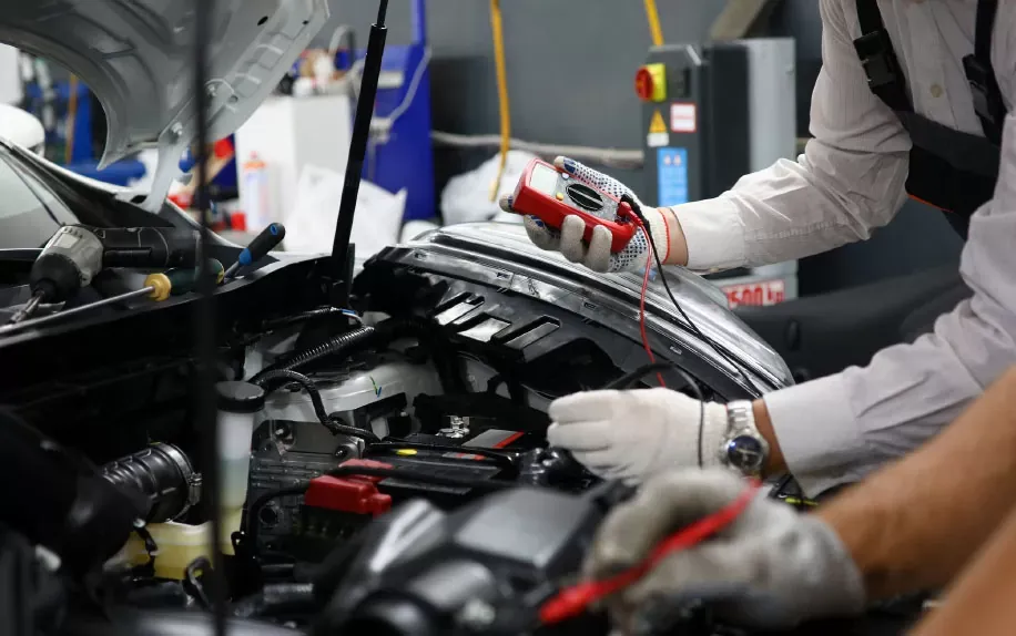 Automotive electrical fundamentals training with wiring and diagnostic systems