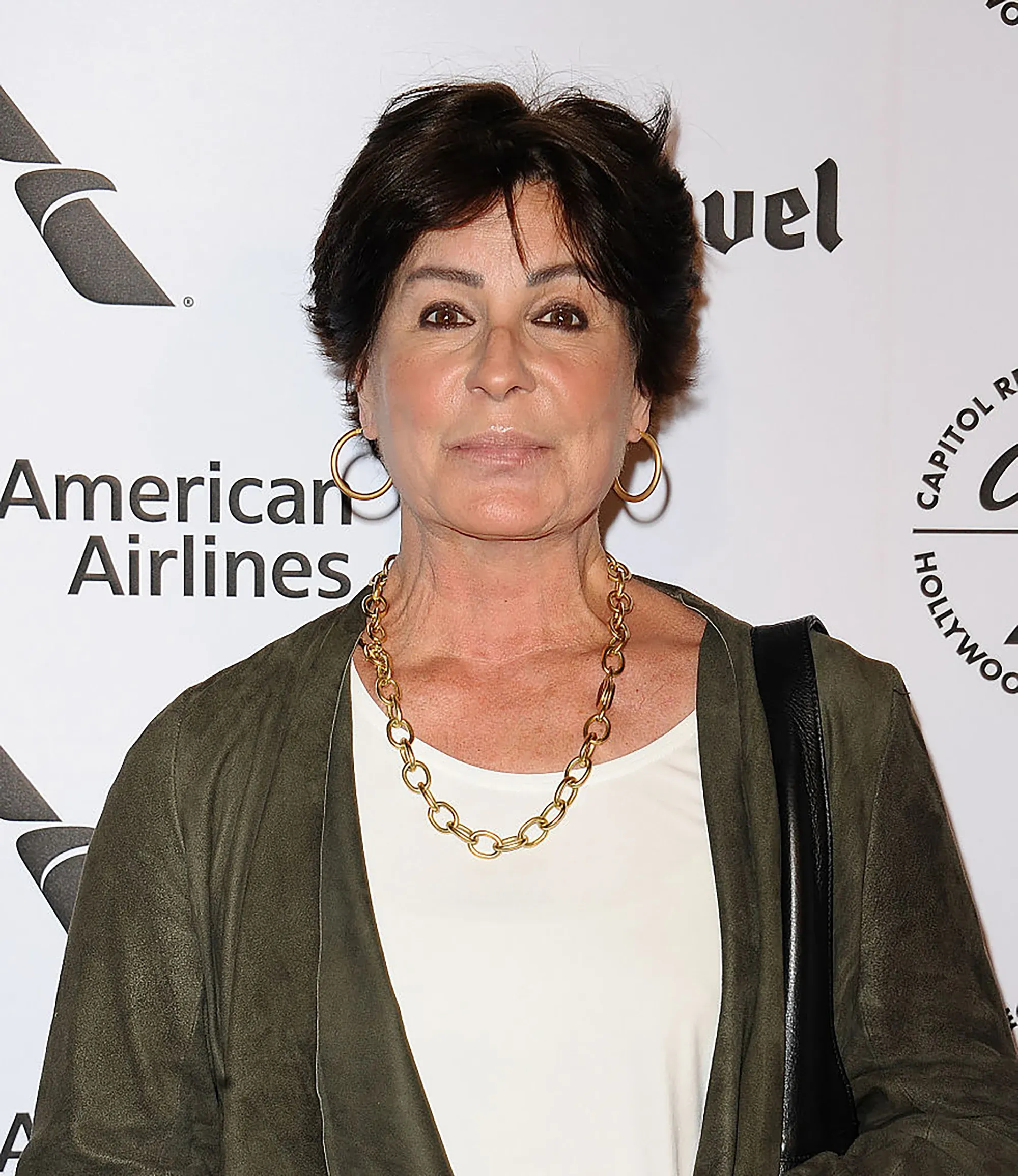 Tina Sinatra, Frank Sinatra's younger daughter