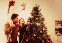 Decorate the Tree festive playlist for holiday ornament hanging