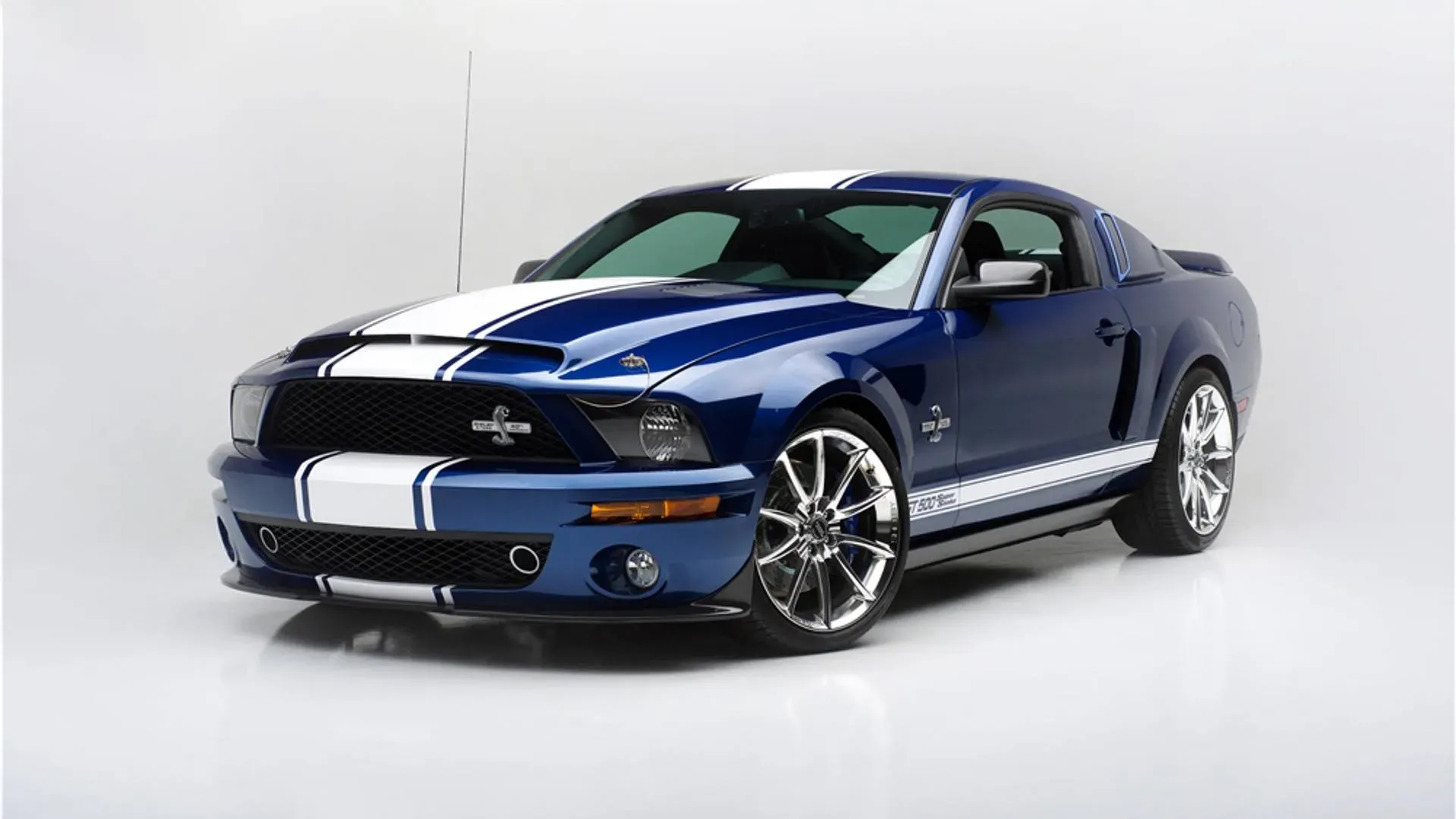 2007 Shelby GT500 sold for charity