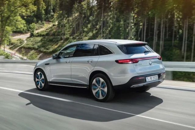 Mercedes-Benz EQC 2025 rear design with full-width LED tail light bar