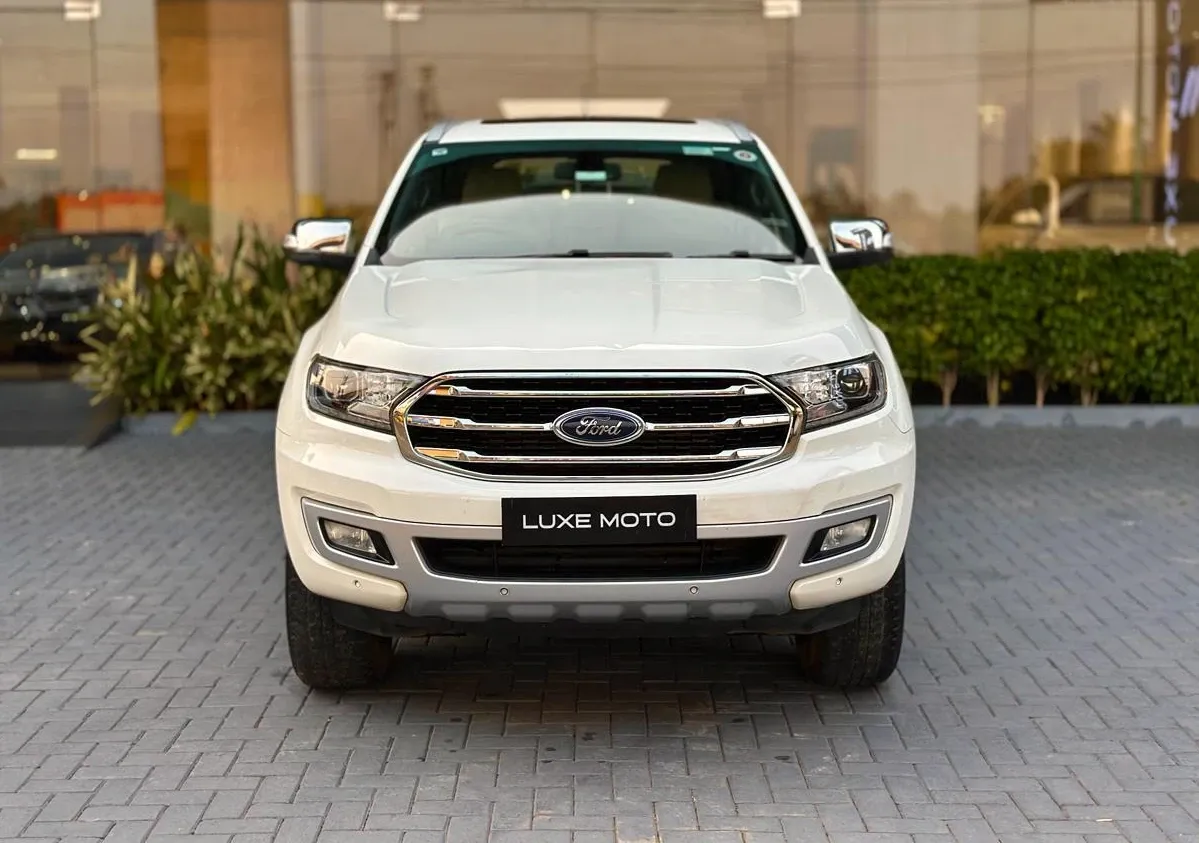 White Ford Endeavour with robust design