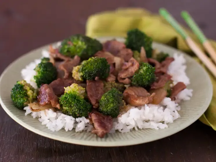 Beef and Broccoli Stir-Fry with tender beef slices and crisp broccoli
