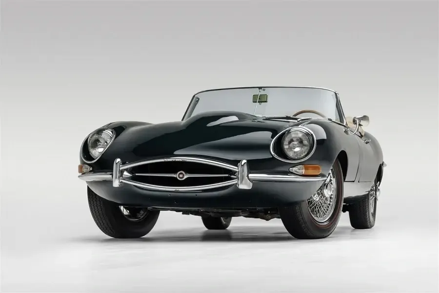 Jaguar E-Type Series 1.5 Roadster full exterior view showing the complete classic proportions of the British sports car