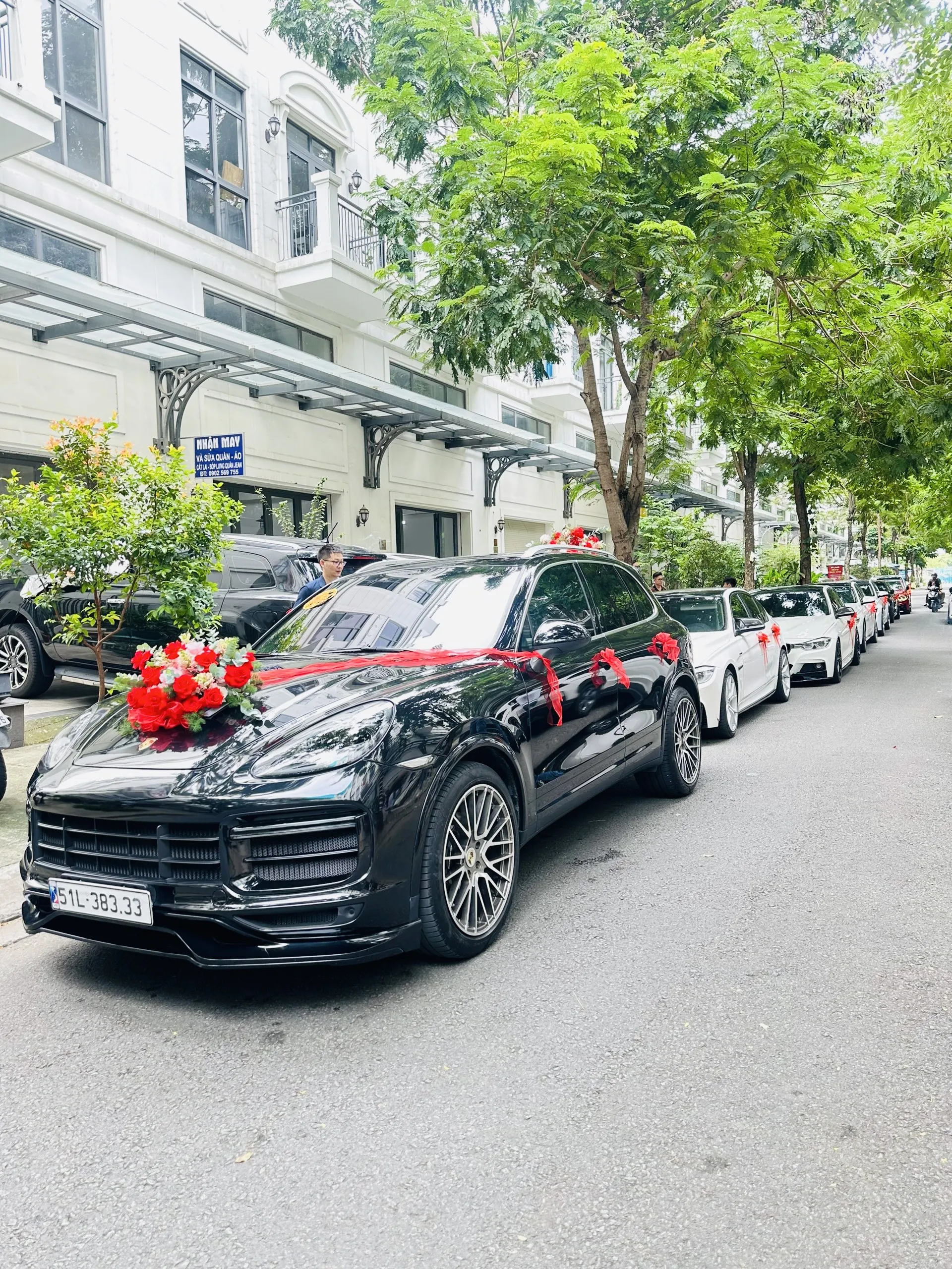 Porsche supercar in full black exterior for wedding ceremony