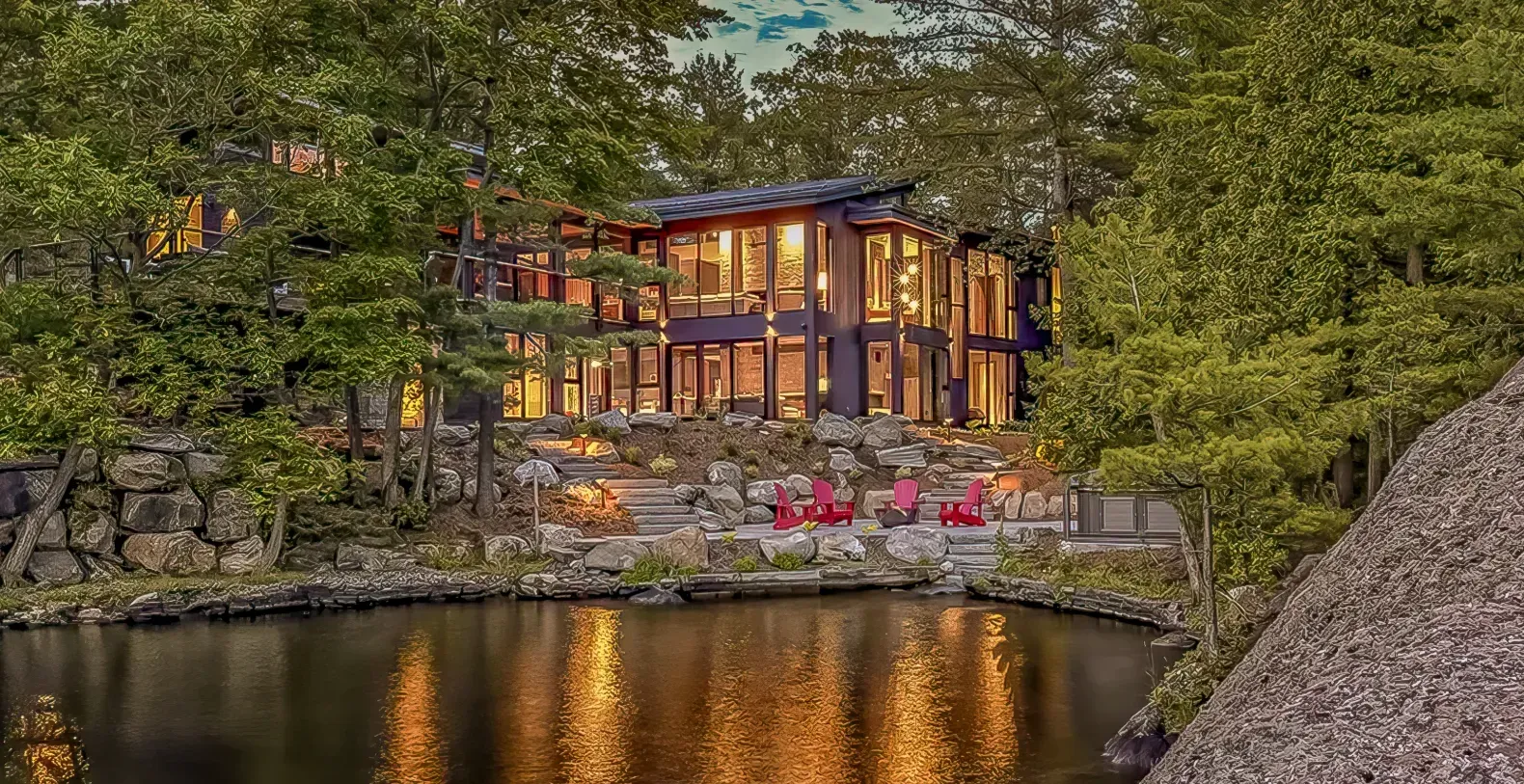 Luxury lakeside cottage with private dock in Muskoka Lakes, Ontario