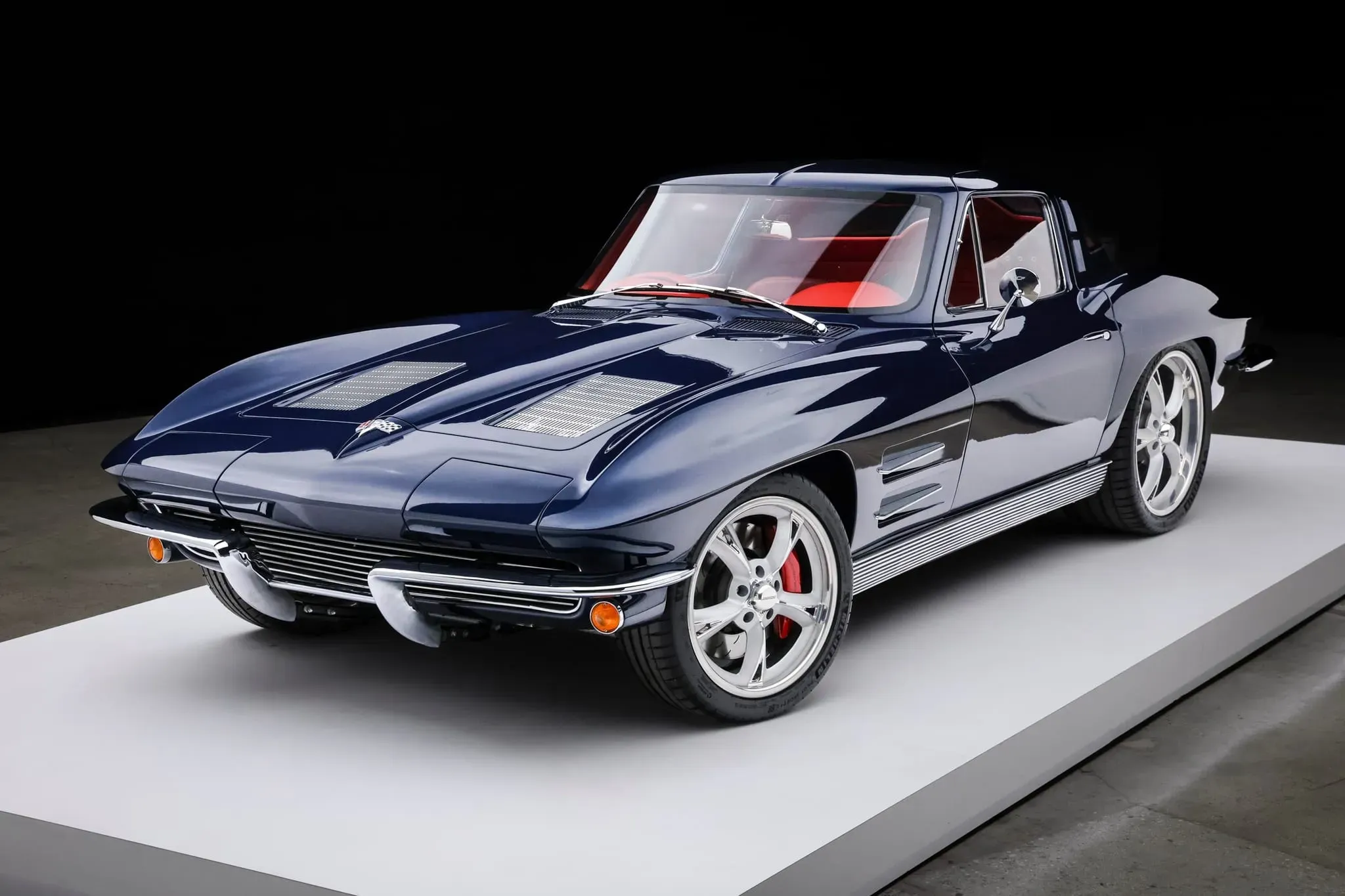 BluePrint LS 427-Powered 1964 Chevrolet Corvette Split-Window Coupe Conversion 5-Speed
