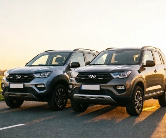 Side-by-side comparison of Tata Safari and Mahindra XUV700 for family safety and seating capacity