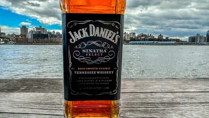 Close-up of the Sinatra Select bottle label