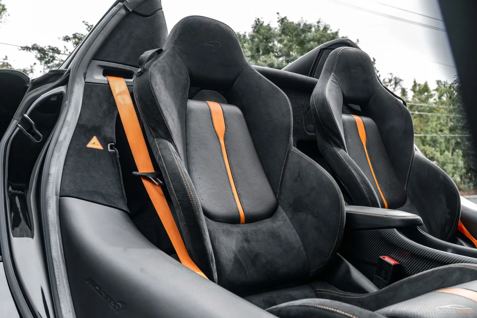 McLaren 570S wheel and brake caliper detail