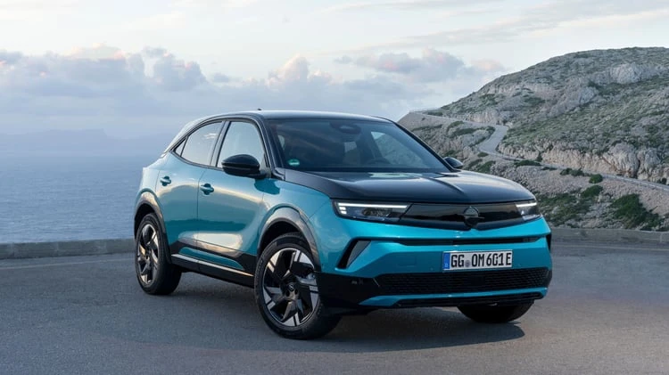 Opel Mokka Electric compact SUV presented as a modern urban EV with sleek design and practical everyday appeal