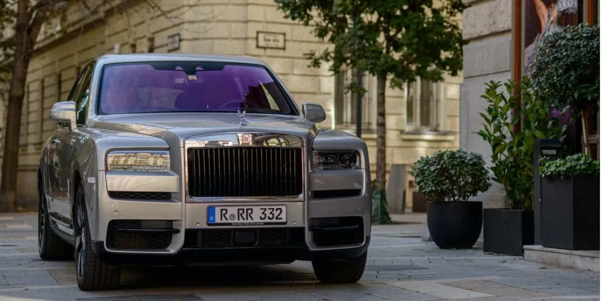 Rolls-Royce Cullinan rental near me shown as an ultra-luxury SUV experience for premium occasions and executive travel